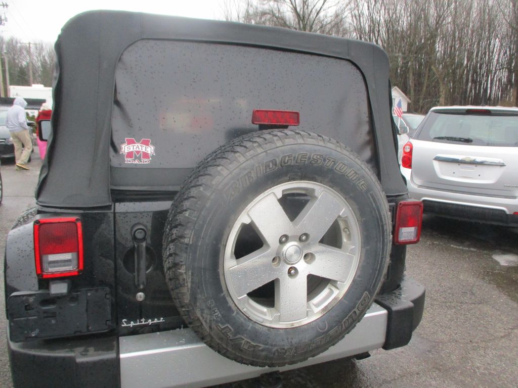 Photo 5 of this JEEP WRANGLER UNLIMI