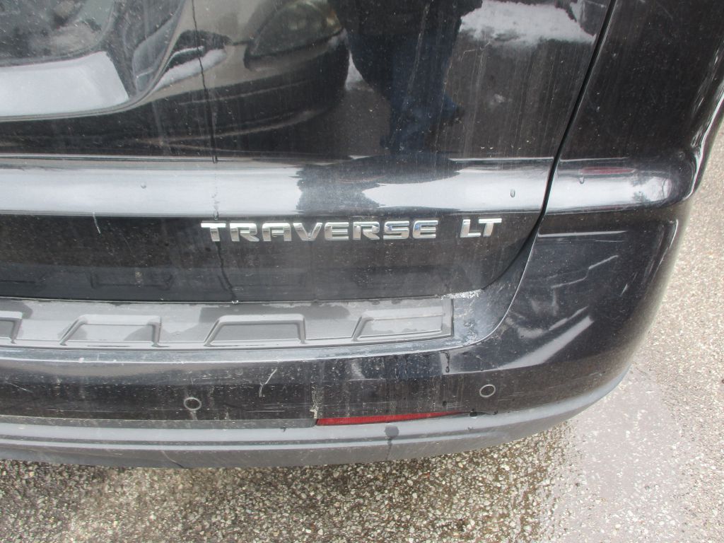 Photo 5 of this CHEVROLET TRAVERSE