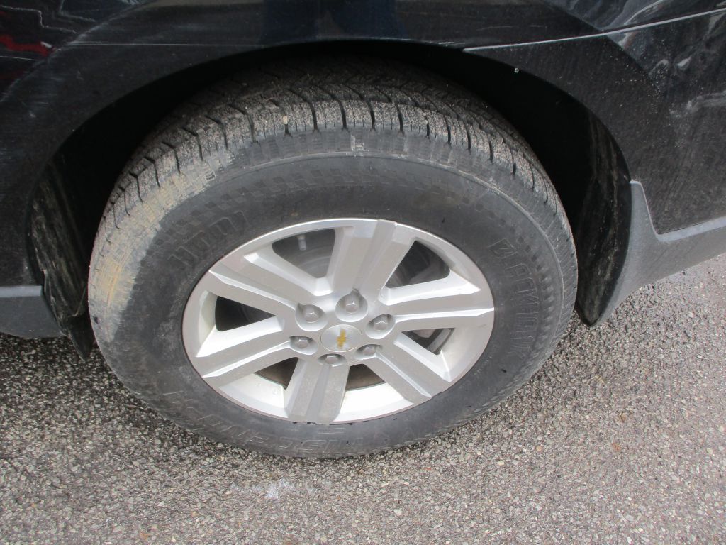 Photo 8 of this CHEVROLET TRAVERSE