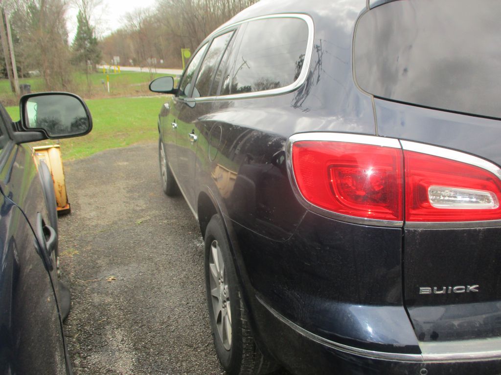 Photo 6 of this BUICK ENCLAVE