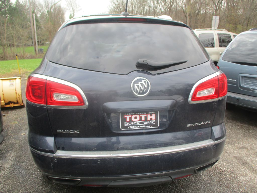 Photo 7 of this BUICK ENCLAVE