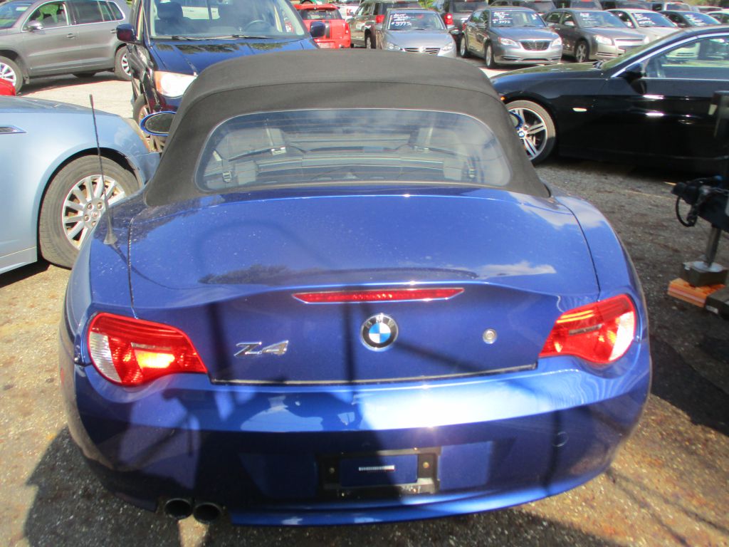 BMW Z4 2007 BMW Z4 4USBU535X7LX02704