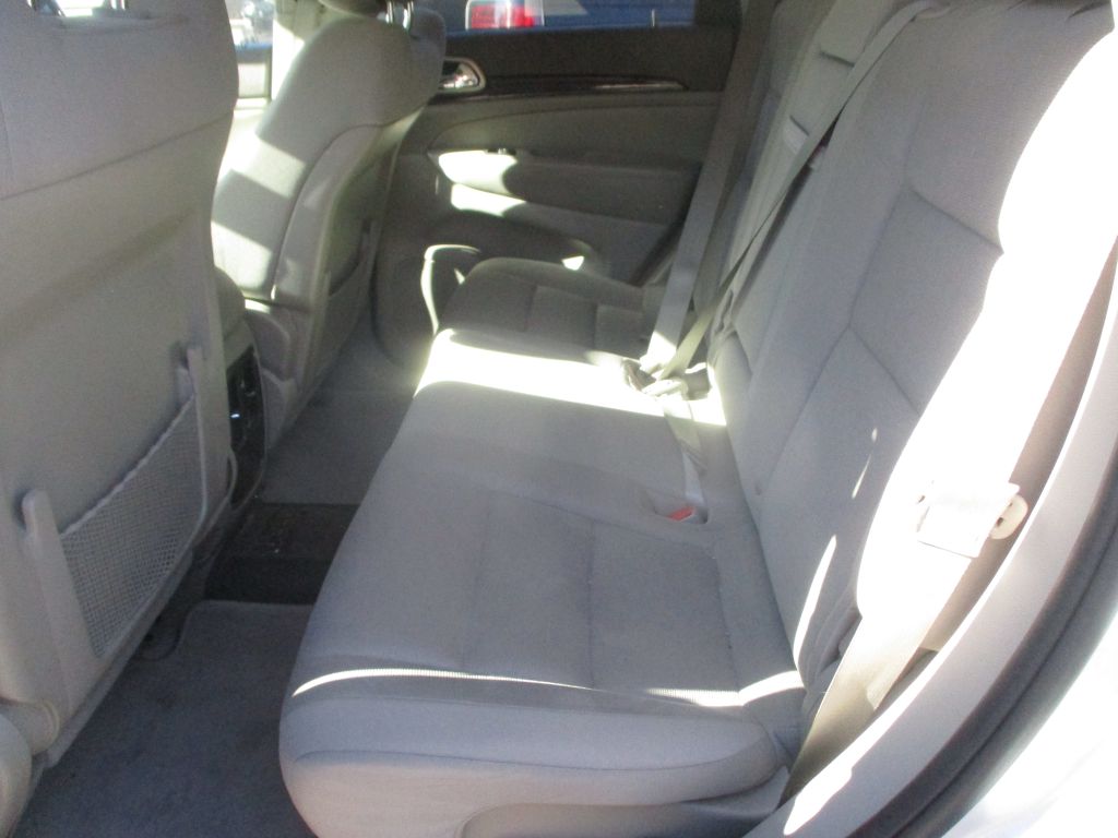 JEEP GRAND CHEROKEE 2013 JEEP GRAND CHEROKEE 1C4RJEAG9DC596047