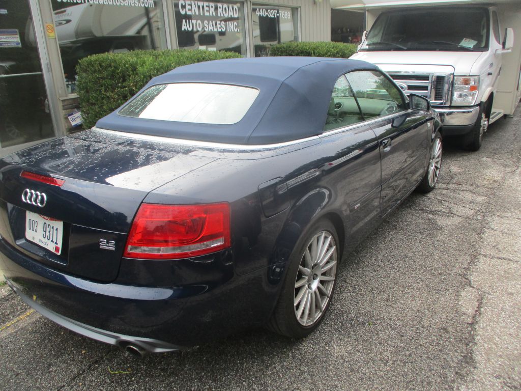 Photo 4 of this AUDI A4
