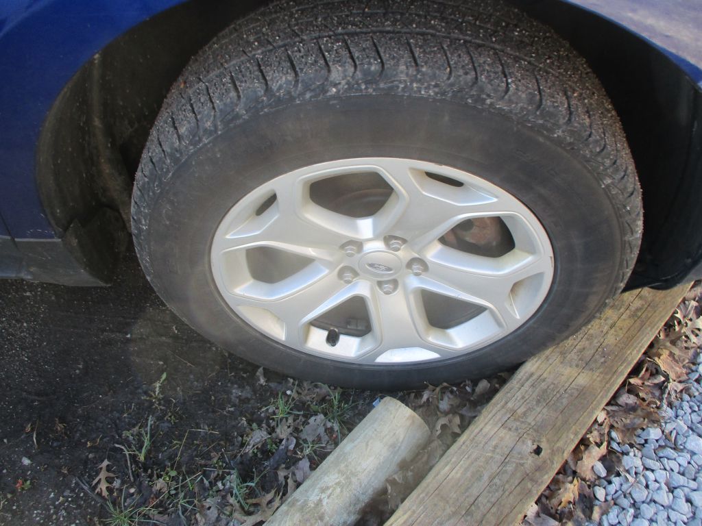 Photo 4 of this FORD EDGE
