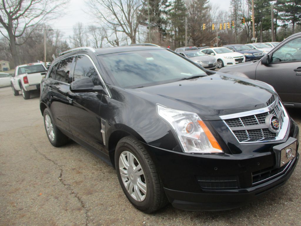 Photo 2 of this CADILLAC SRX