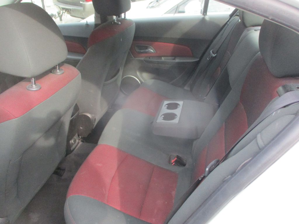 Photo 12 of this CHEVROLET CRUZE