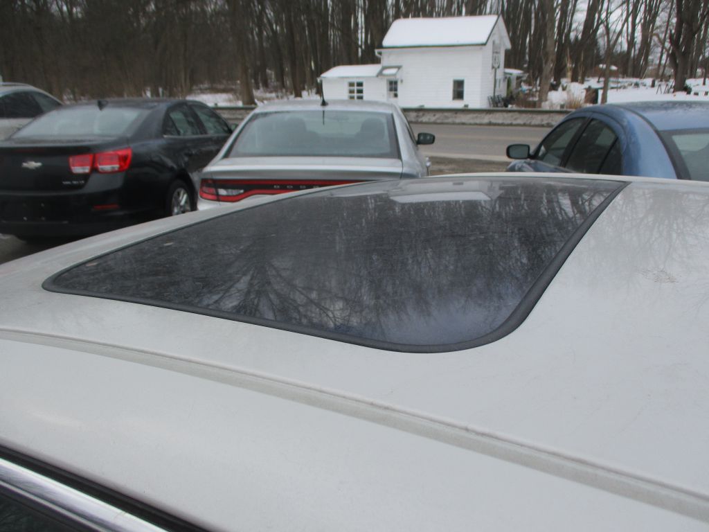 Photo 9 of this LEXUS ES