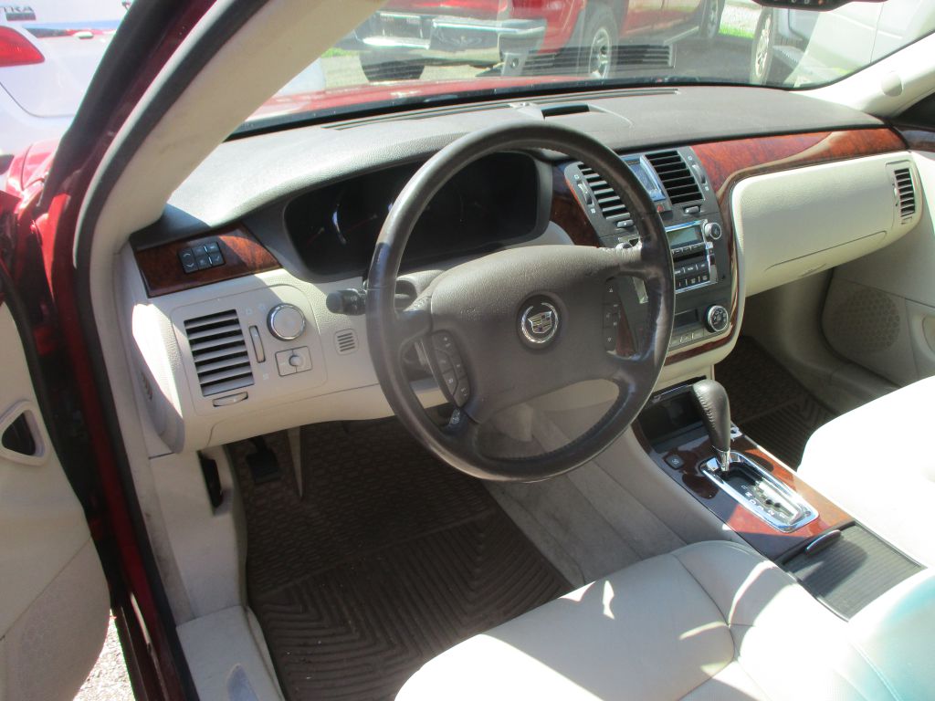 CADILLAC DTS 2007 CADILLAC DTS 1G6KD57Y97U102070
