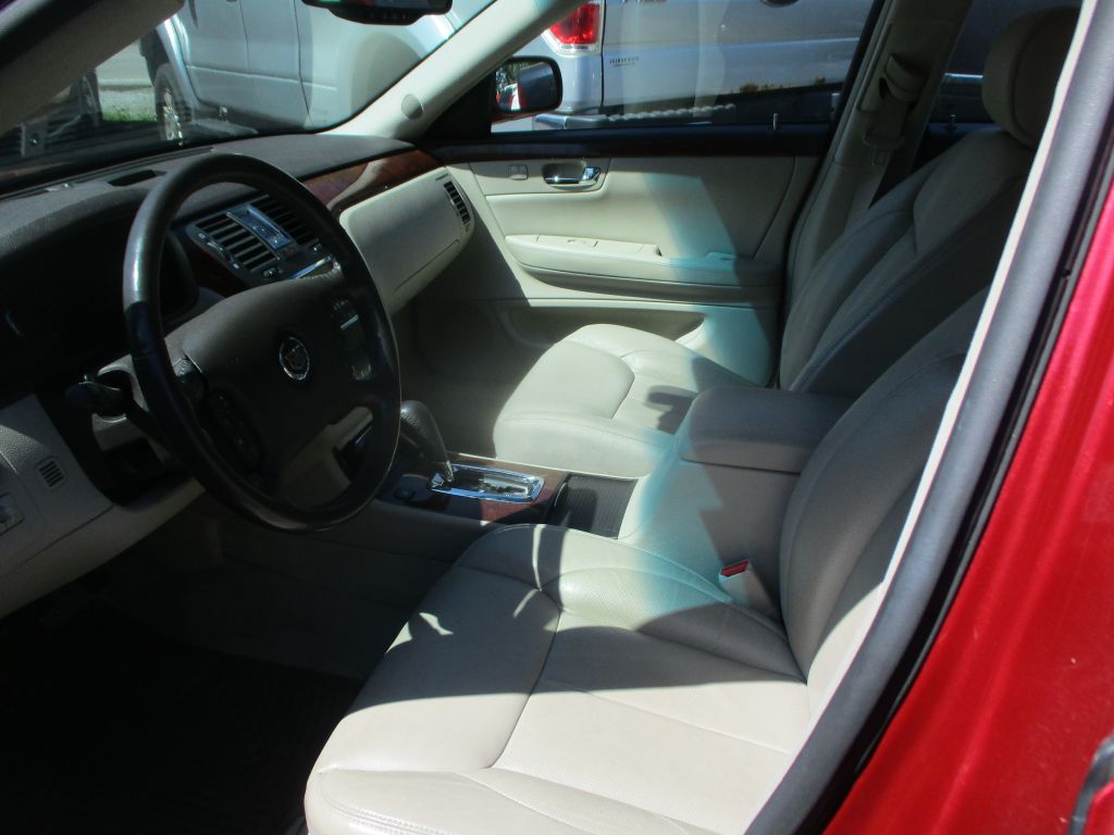 CADILLAC DTS 2007 CADILLAC DTS 1G6KD57Y97U102070