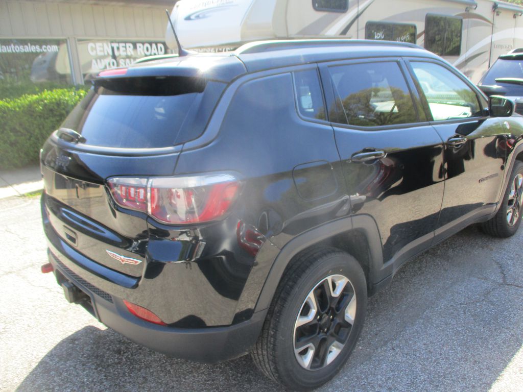 Photo 5 of this JEEP COMPASS