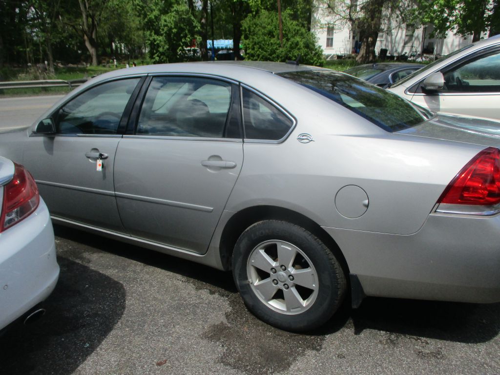 Photo 5 of this CHEVROLET IMPALA