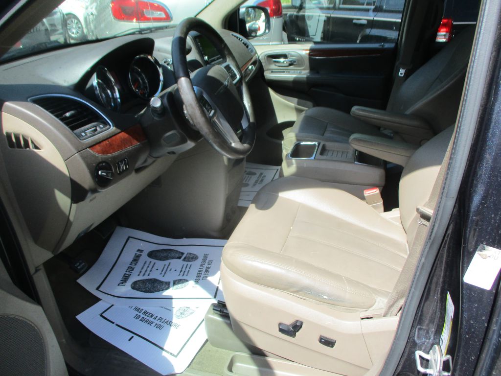 CHRYSLER TOWN & COUNTRY 2014 CHRYSLER TOWN & COUNTRY 2C4RC1BG2ER125318