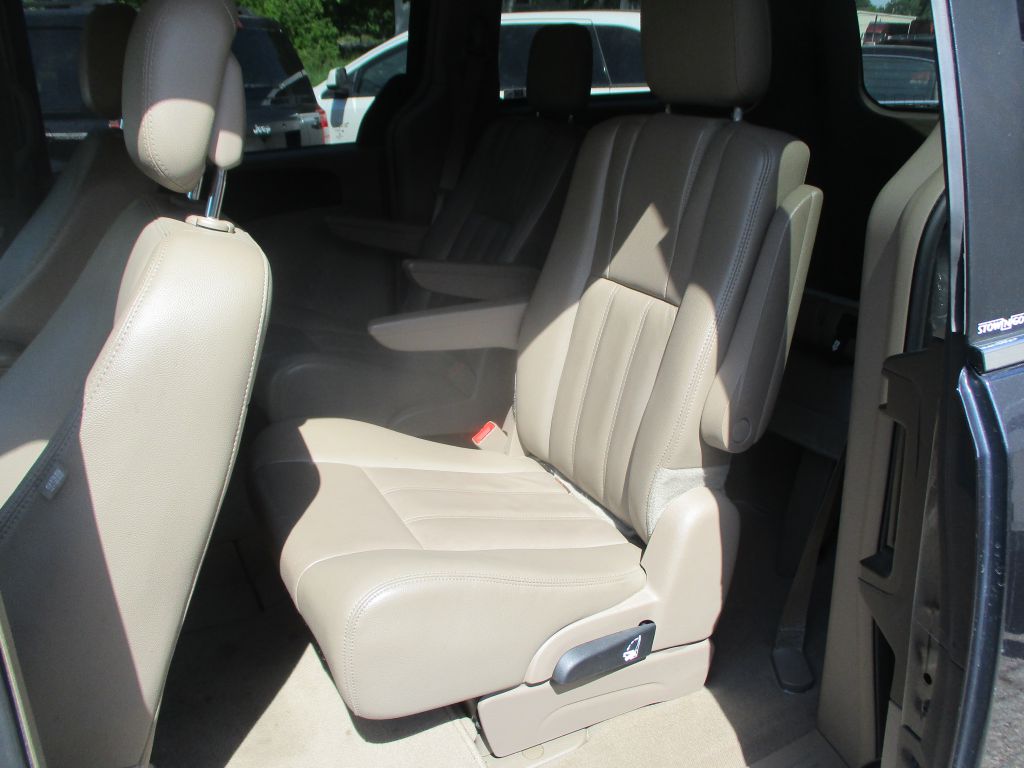 CHRYSLER TOWN & COUNTRY 2014 CHRYSLER TOWN & COUNTRY 2C4RC1BG2ER125318