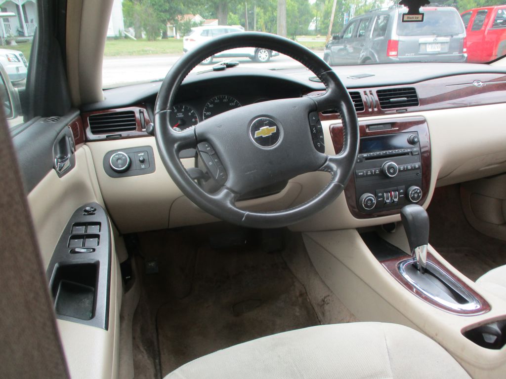 Photo 11 of this CHEVROLET IMPALA
