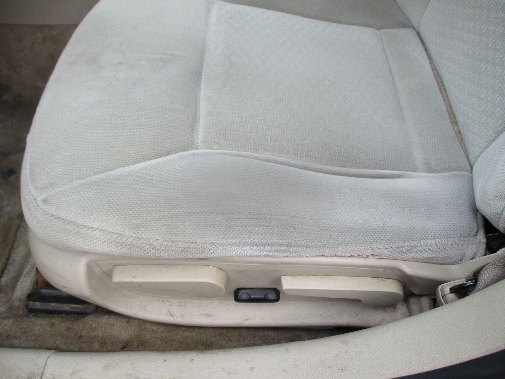 Photo 13 of this CHEVROLET IMPALA
