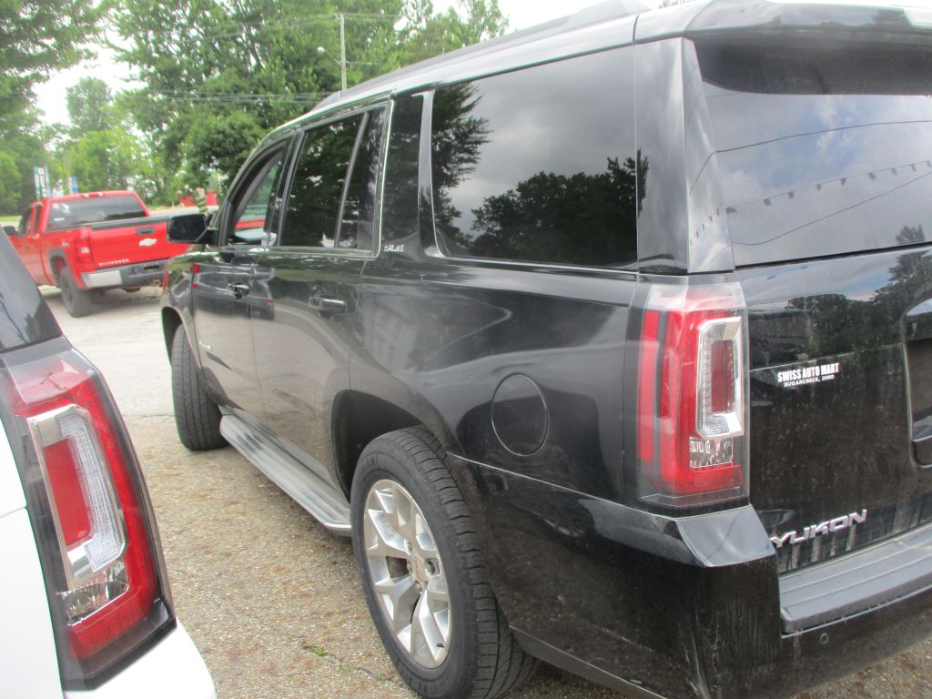 Photo 6 of this GMC YUKON