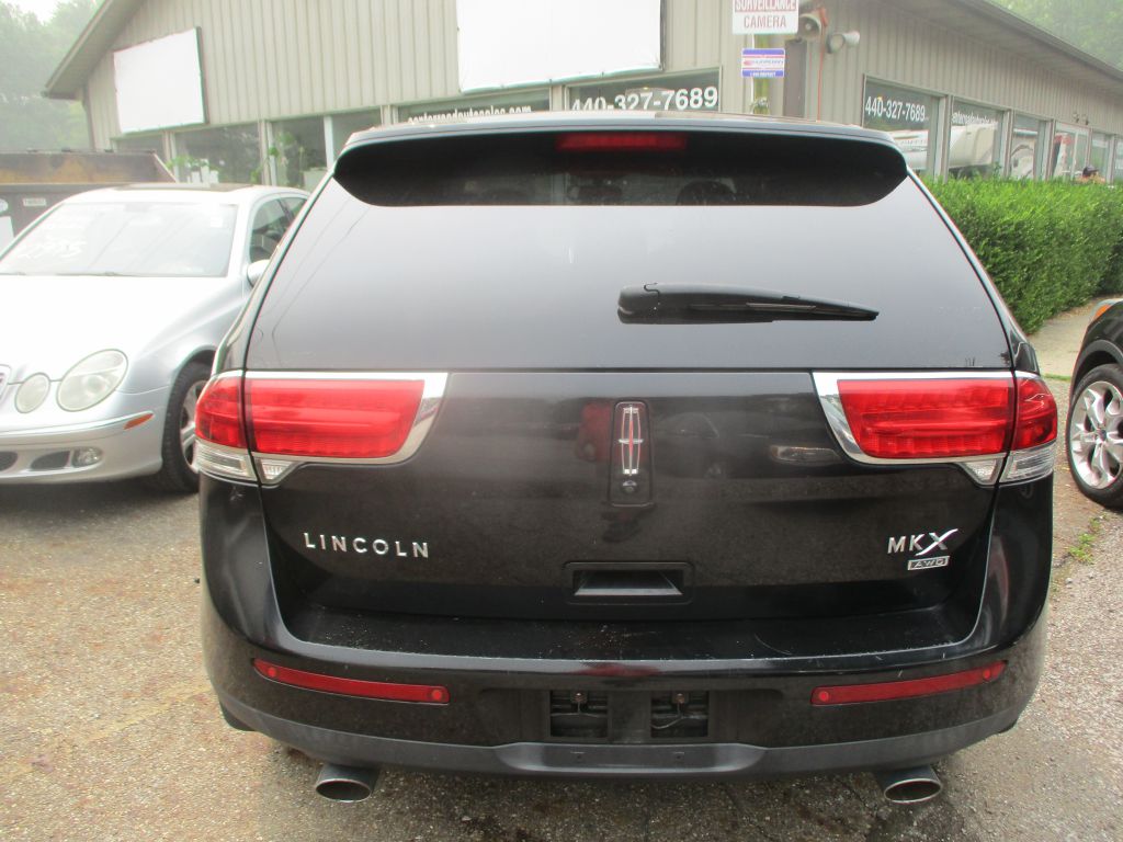 Photo 7 of this LINCOLN MKX