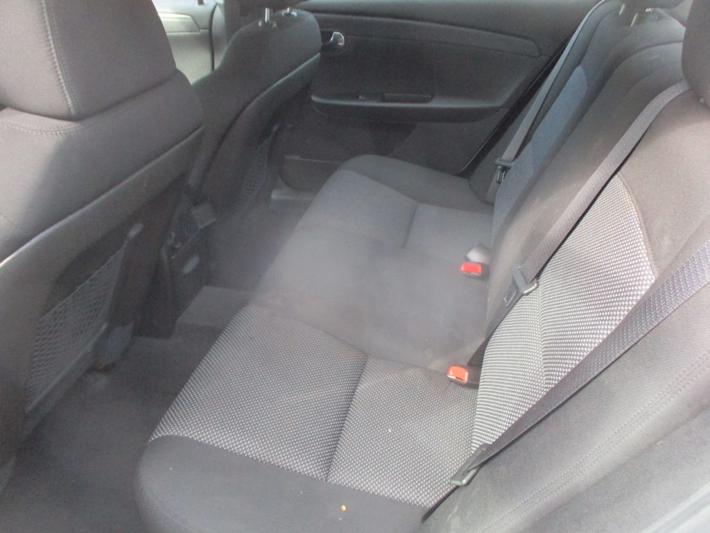 Photo 8 of this CHEVROLET MALIBU