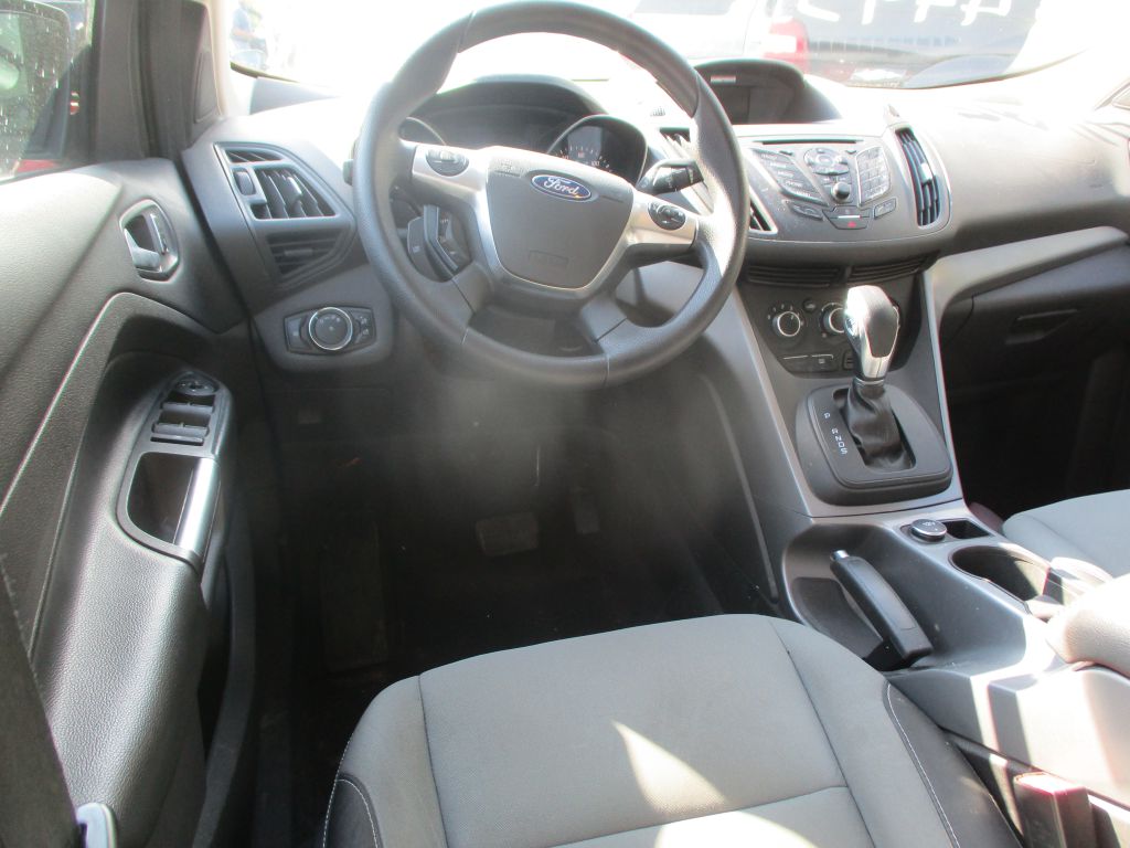 Photo 8 of this FORD ESCAPE
