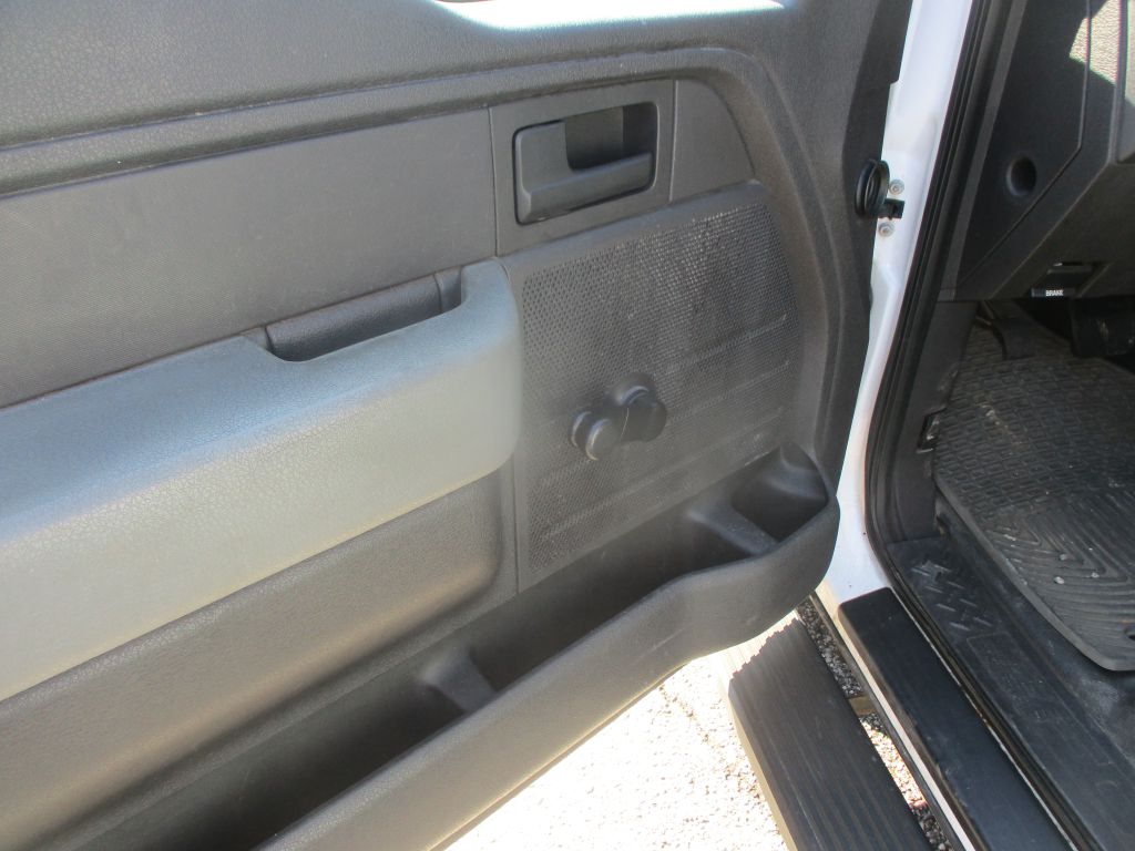 Photo 7 of this FORD F150