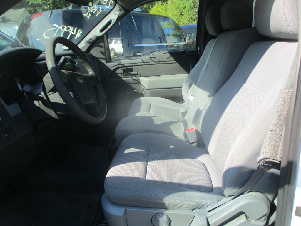Photo 8 of this FORD F150