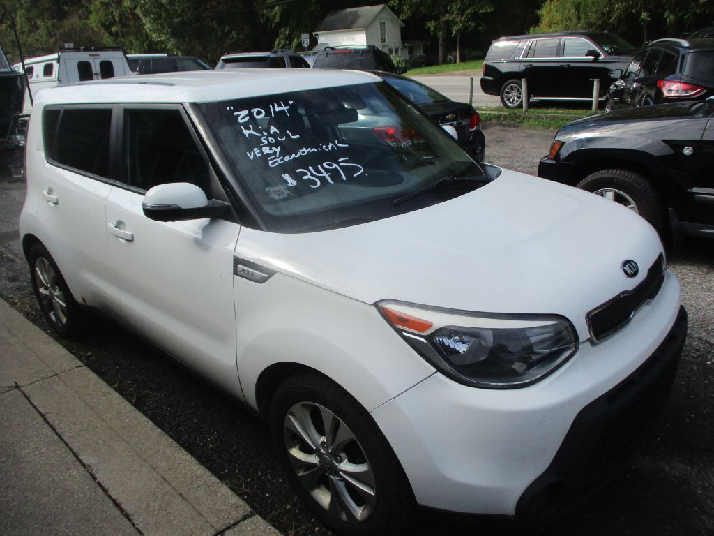 Photo 2 of this KIA SOUL