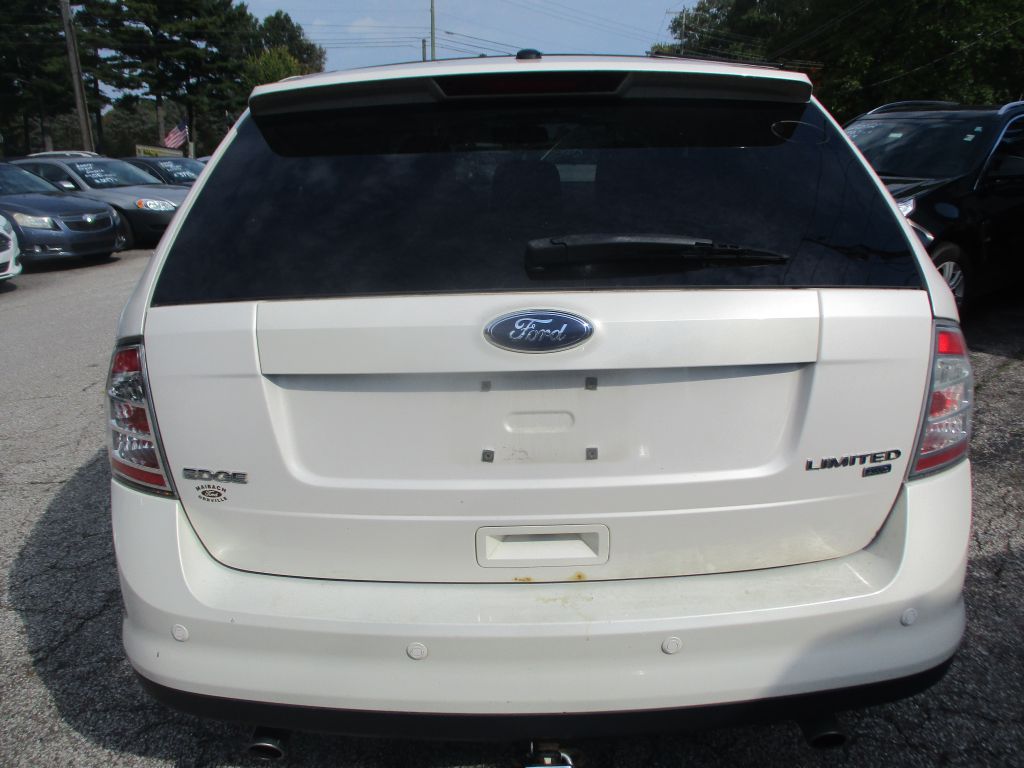 Photo 7 of this FORD EDGE
