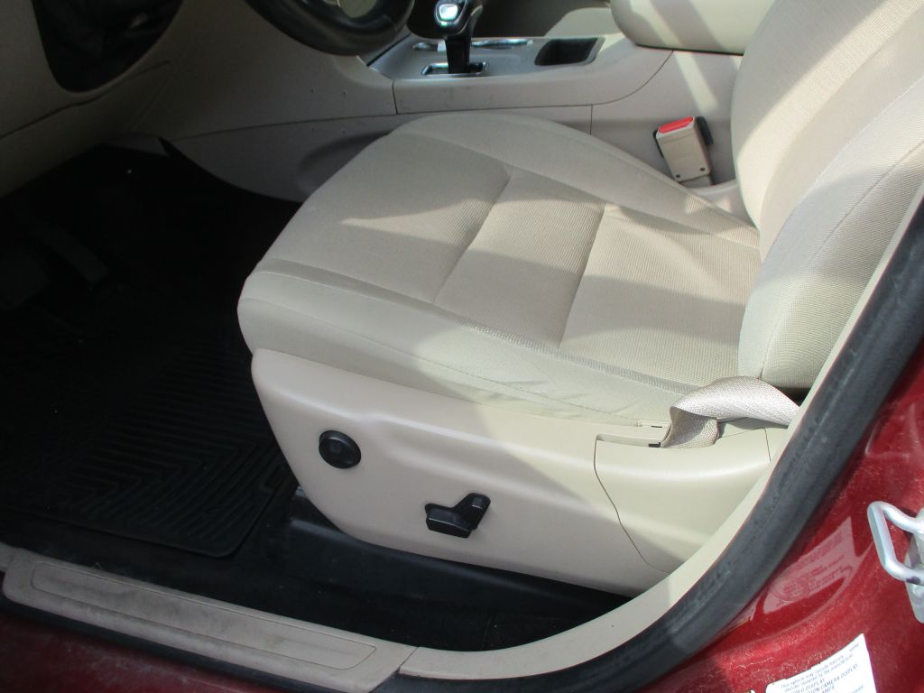 Photo 10 of this JEEP GRAND CHEROKEE