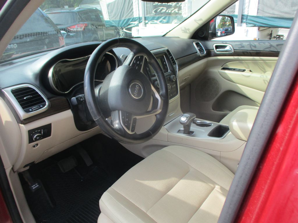 Photo 11 of this JEEP GRAND CHEROKEE