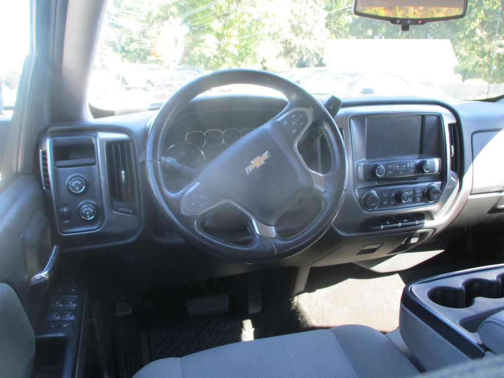 Photo 9 of this CHEVROLET SILVERADO 1500