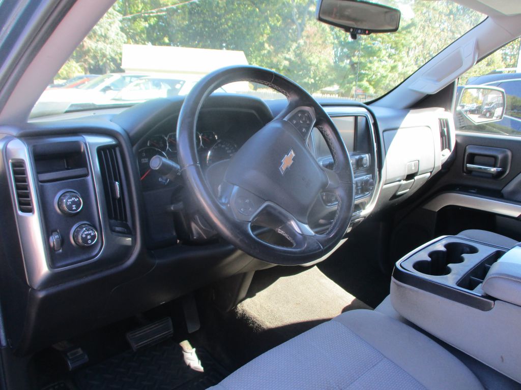 Photo 11 of this CHEVROLET SILVERADO 1500