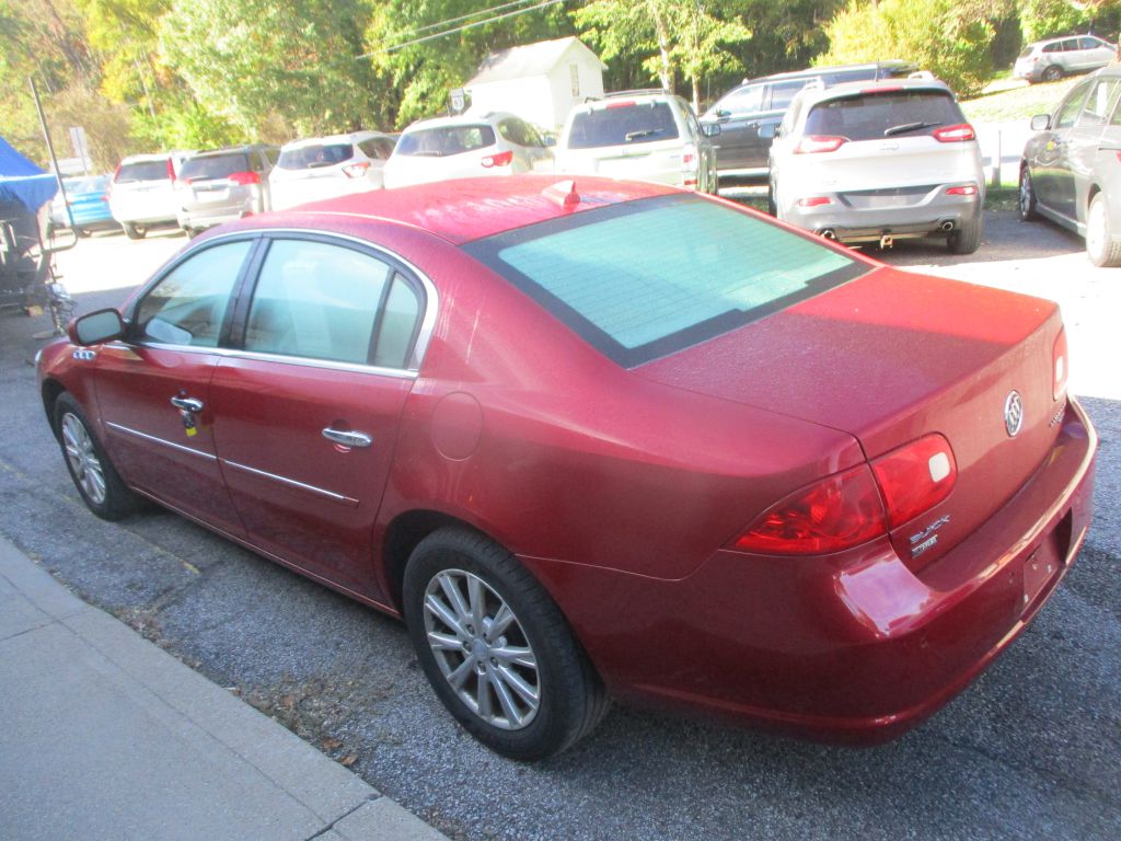 Photo 5 of this BUICK LUCERNE