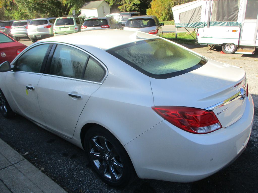 Photo 6 of this BUICK REGAL