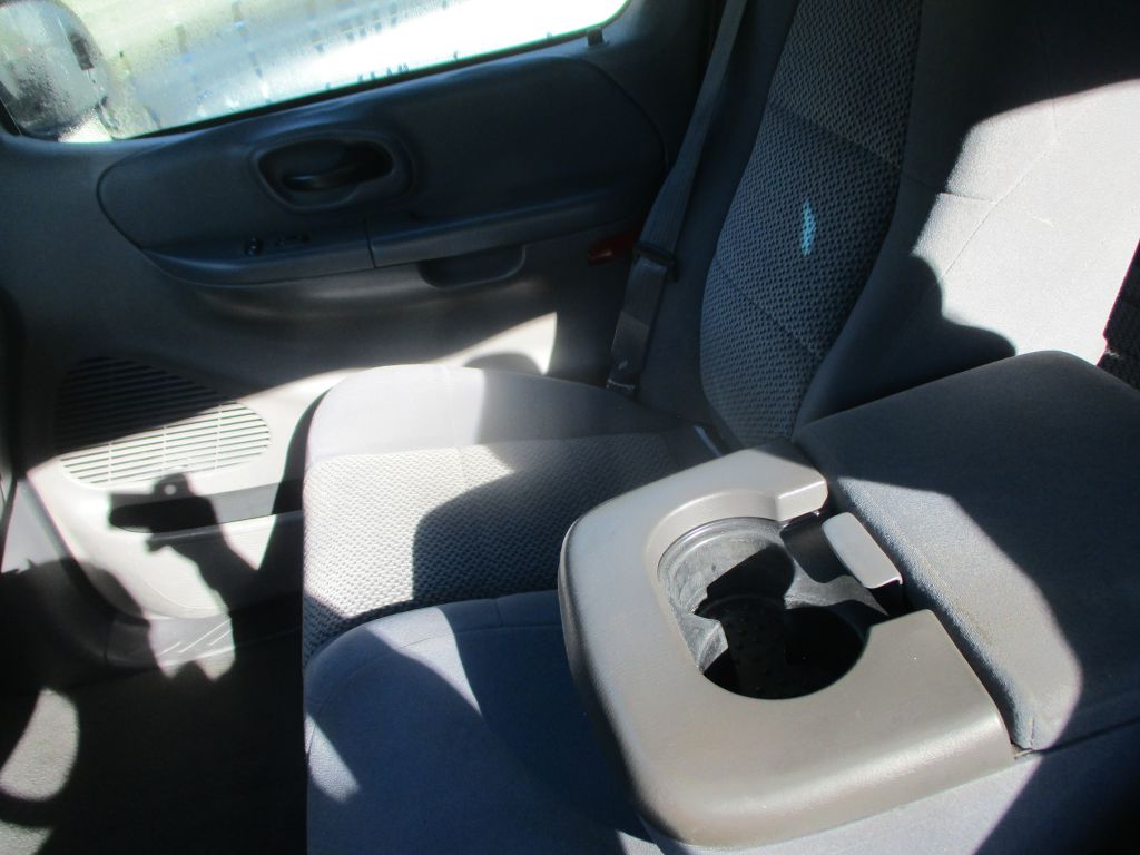 Photo 10 of this FORD F-150 HERITAGE