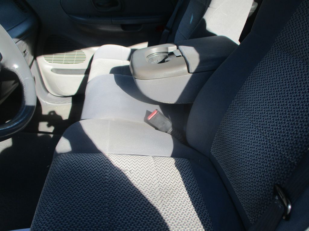 Photo 11 of this FORD F-150 HERITAGE
