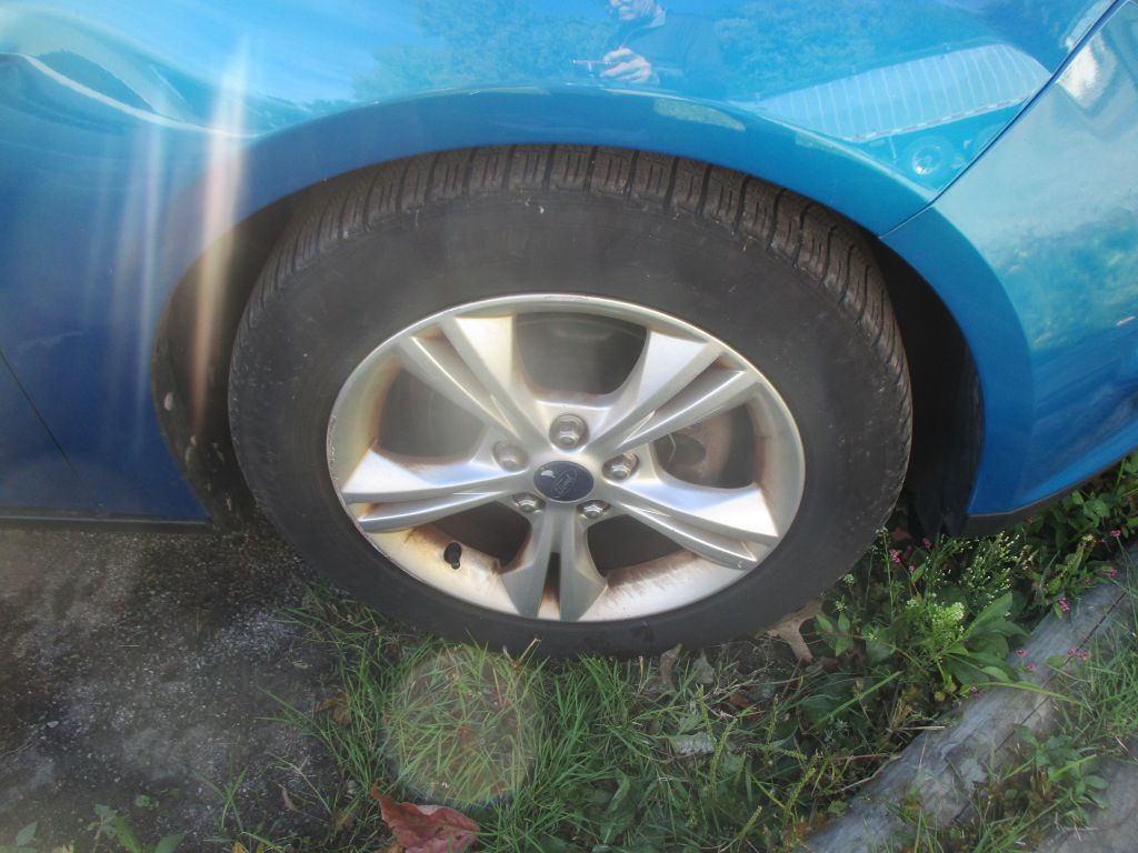 Photo 4 of this FORD FOCUS