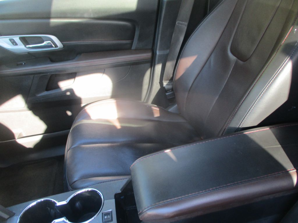 Photo 13 of this GMC TERRAIN
