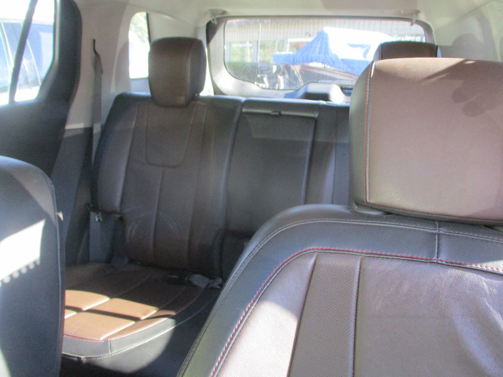 Photo 15 of this GMC TERRAIN