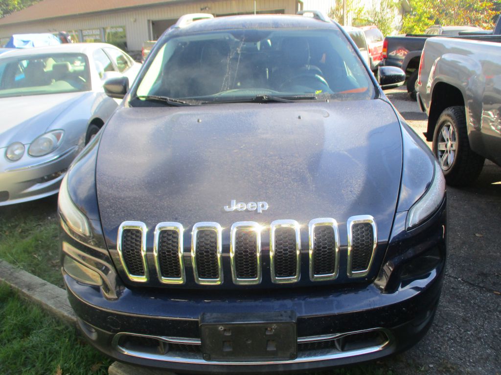 Photo 2 of this JEEP CHEROKEE