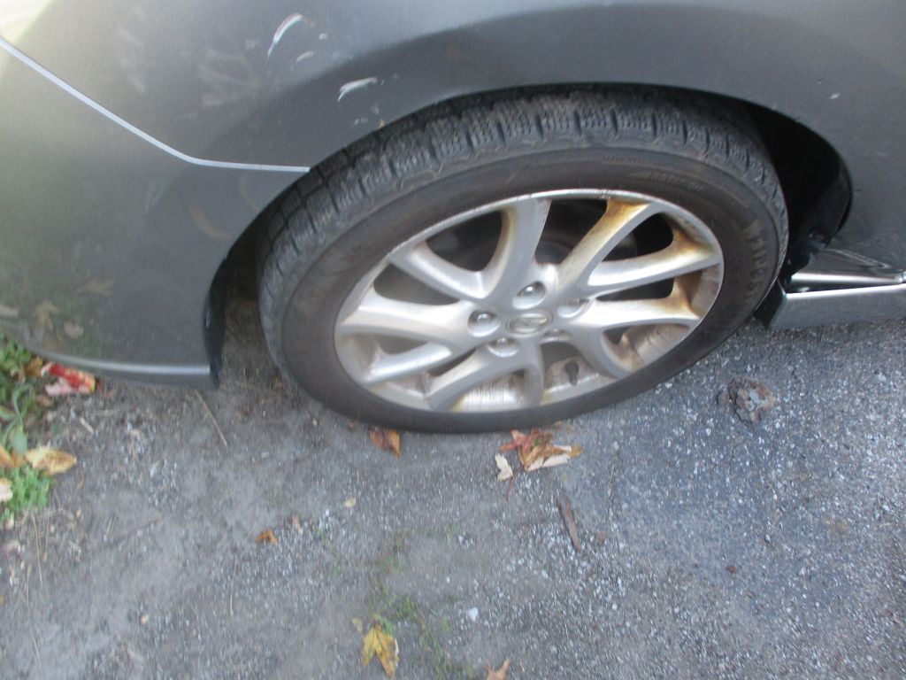 Photo 4 of this MAZDA 5