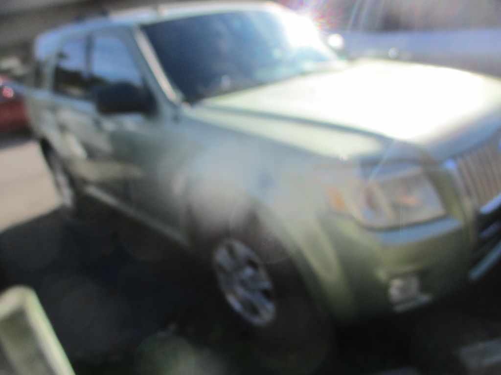 Photo 3 of this MERCURY MARINER