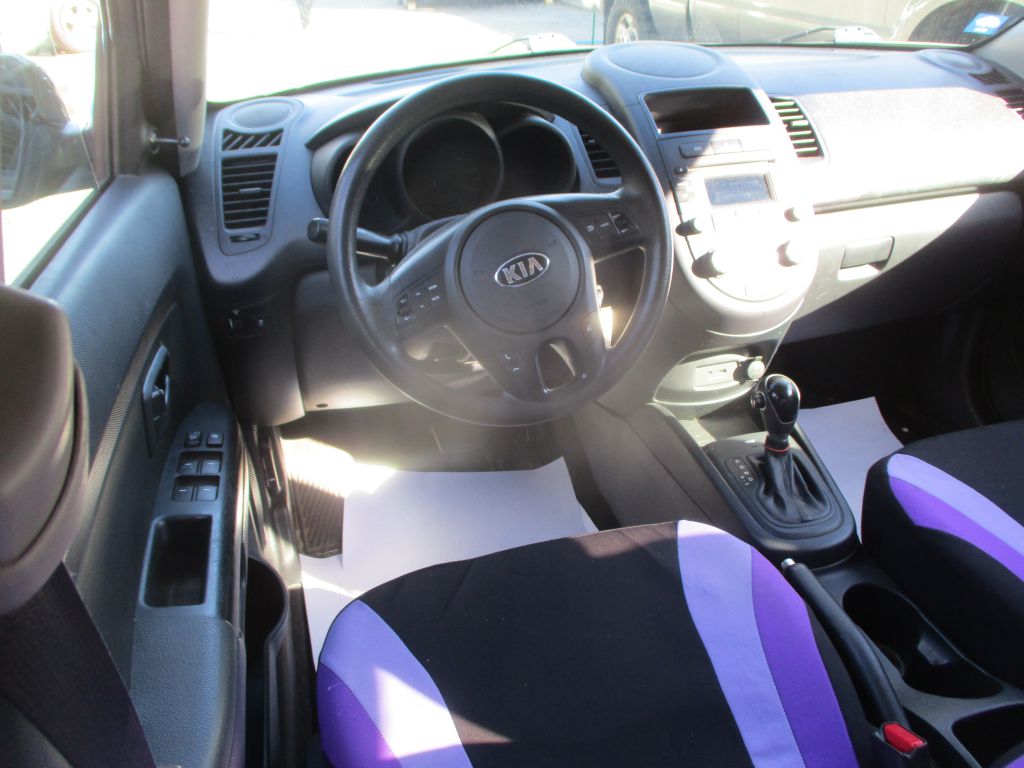 Photo 7 of this KIA SOUL