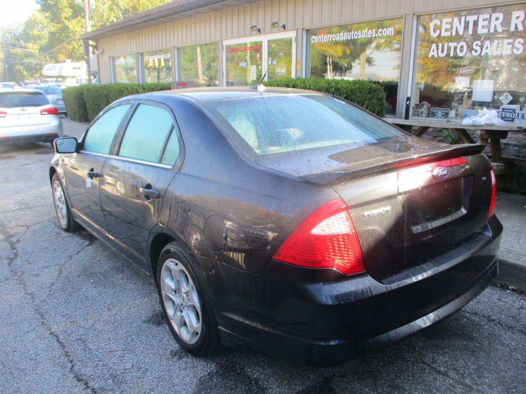 Photo 5 of this FORD FUSION