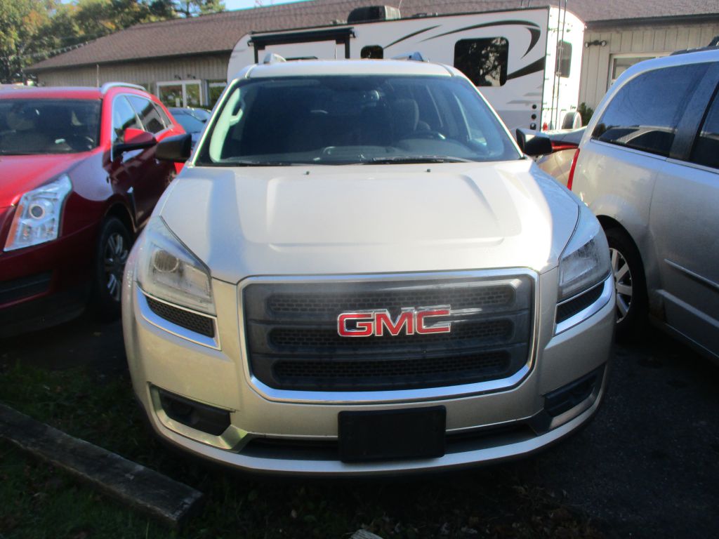 Photo 2 of this GMC ACADIA