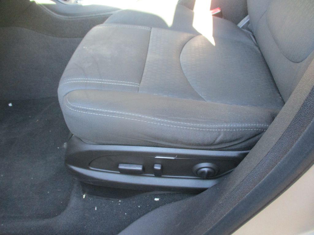 Photo 12 of this GMC ACADIA