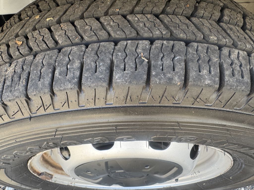 Photo 16 of this FORD TRANSIT