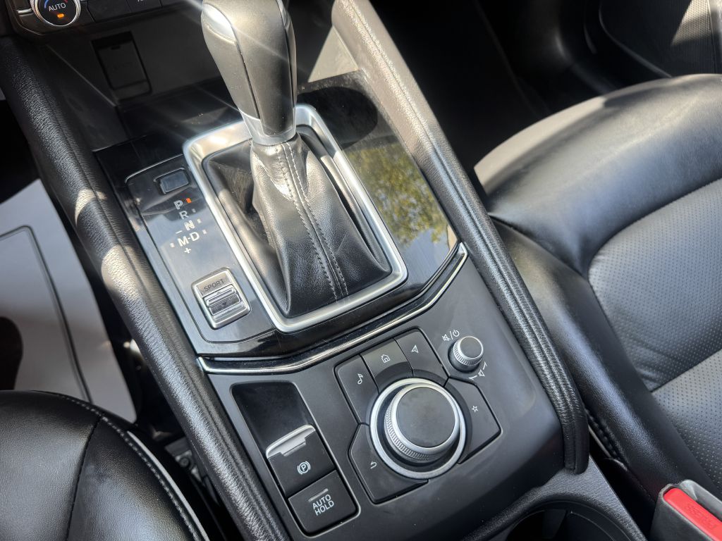 Photo 7 of this MAZDA CX-5