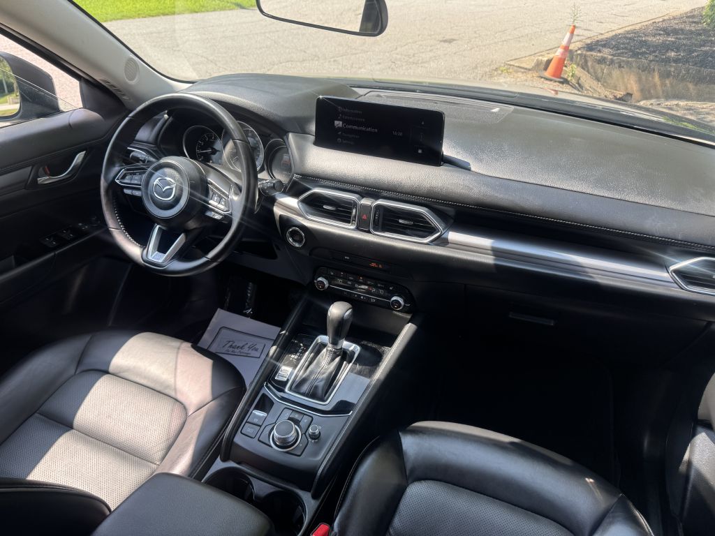 Photo 16 of this MAZDA CX-5
