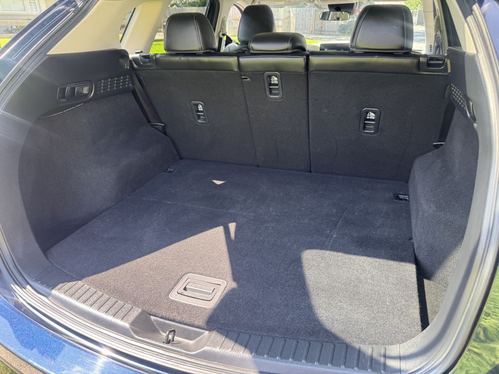 Photo 19 of this MAZDA CX-5